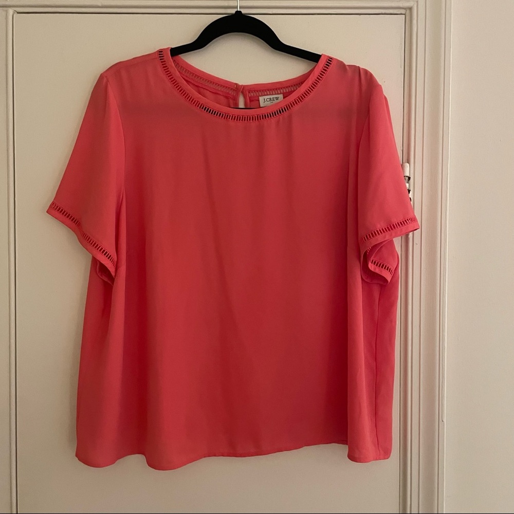 Pink J. Crew top perfect basic with fun trim US XXL